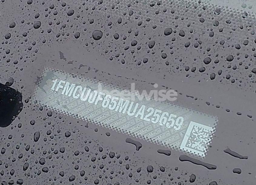 Photo 17 of 2021 Ford Escape S (VIN 1FMCU0F65MUA25659)