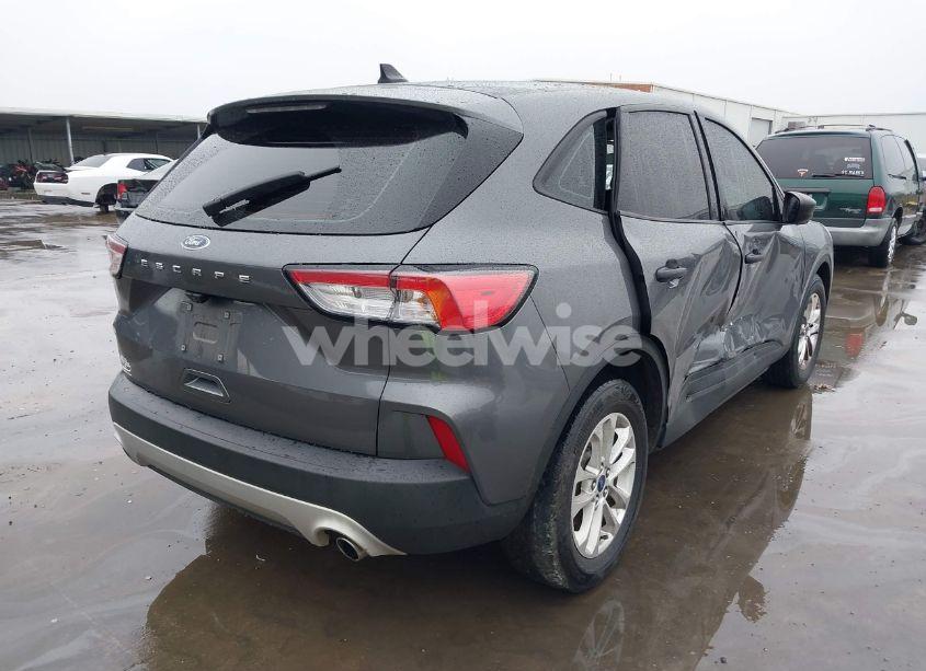 Photo 4 of 2021 Ford Escape S (VIN 1FMCU0F65MUA25659)