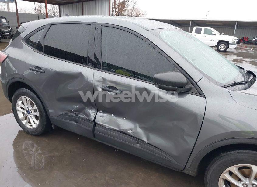 Photo 6 of 2021 Ford Escape S (VIN 1FMCU0F65MUA25659)