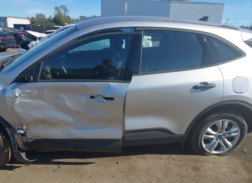 Photo 13 of 2020 Ford Escape S (VIN 1FMCU0F66LUA45840)