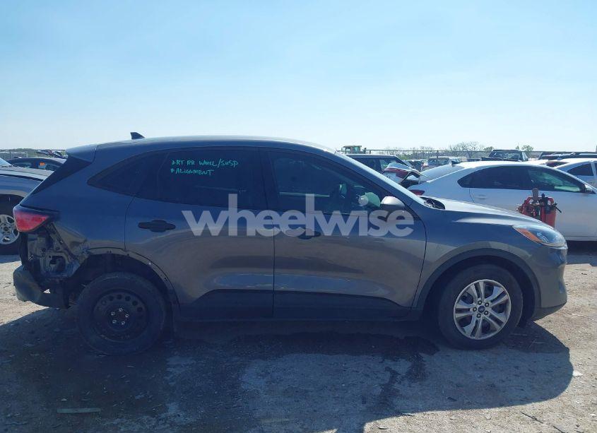Photo 13 of 2022 Ford Escape S (VIN 1FMCU0F66NUA05518)