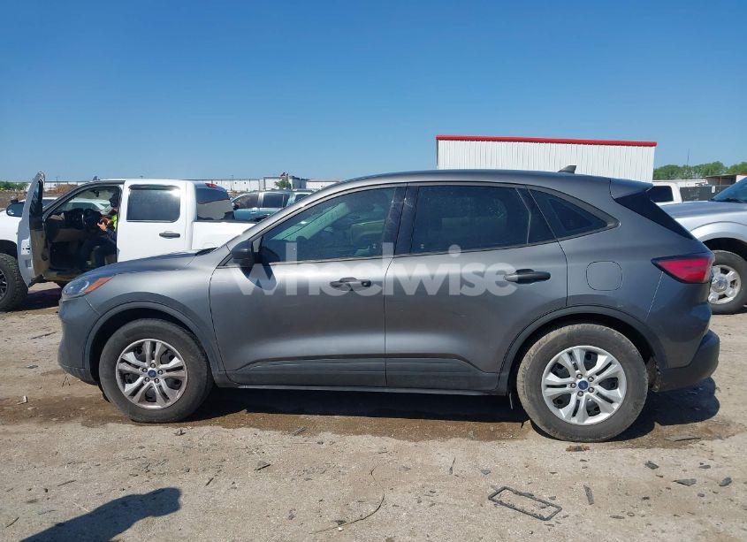 Photo 14 of 2022 Ford Escape S (VIN 1FMCU0F66NUA05518)