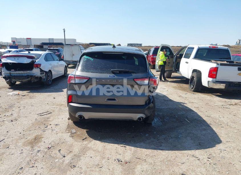 Photo 16 of 2022 Ford Escape S (VIN 1FMCU0F66NUA05518)