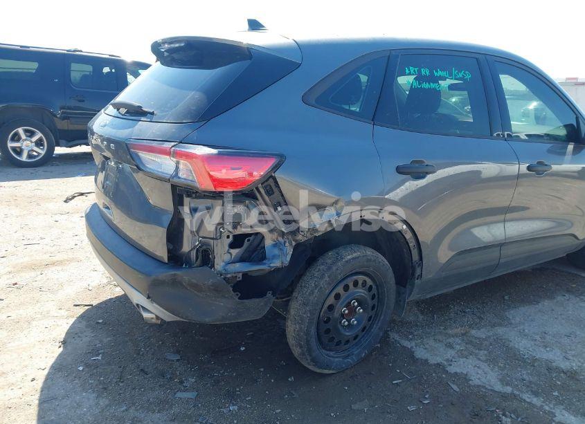 Photo 6 of 2022 Ford Escape S (VIN 1FMCU0F66NUA05518)