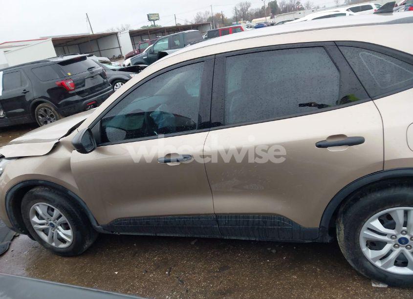 Photo 14 of 2020 Ford Escape S (VIN 1FMCU0F67LUA31848)