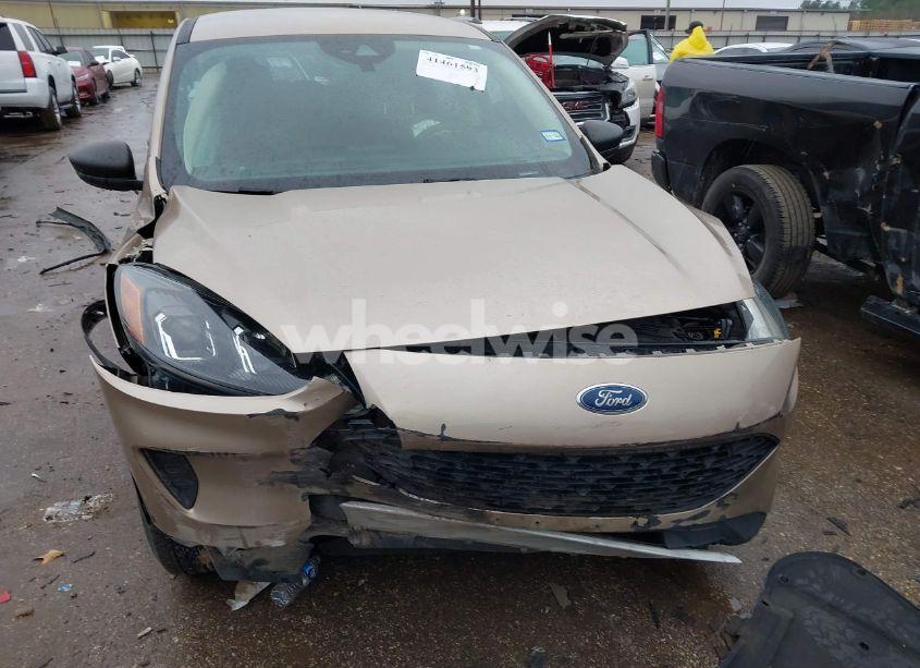 Photo 6 of 2020 Ford Escape S (VIN 1FMCU0F67LUA31848)