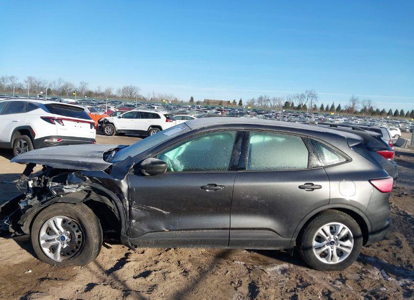 Photo 14 of 2020 Ford Escape S (VIN 1FMCU0F67LUB80096)