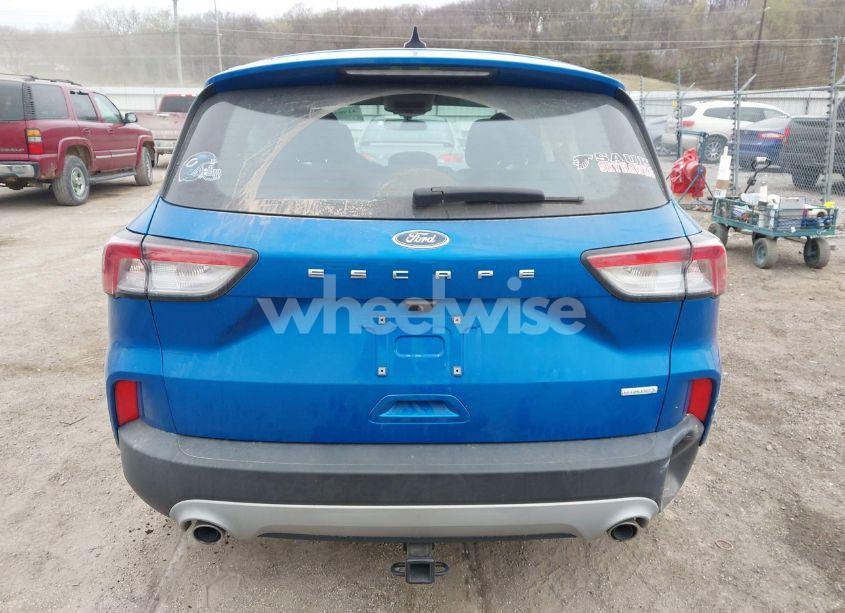 Photo 16 of 2020 Ford Escape S (VIN 1FMCU0F67LUB98498)