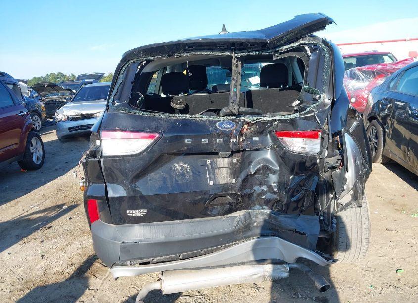 Photo 6 of 2022 Ford Escape S (VIN 1FMCU0F67NUB37901)