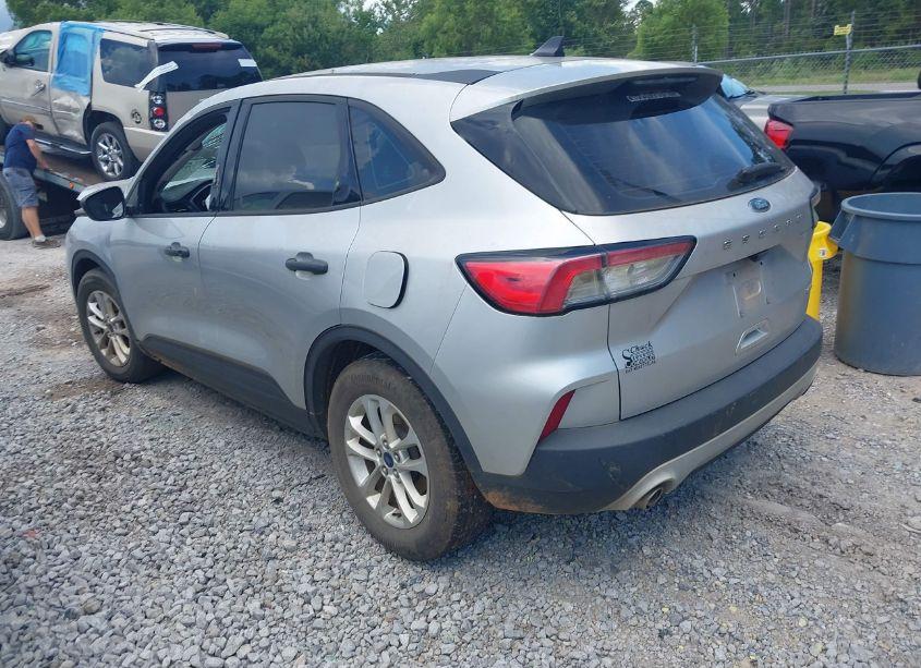Photo 3 of 2020 Ford Escape S (VIN 1FMCU0F68LUB58561)