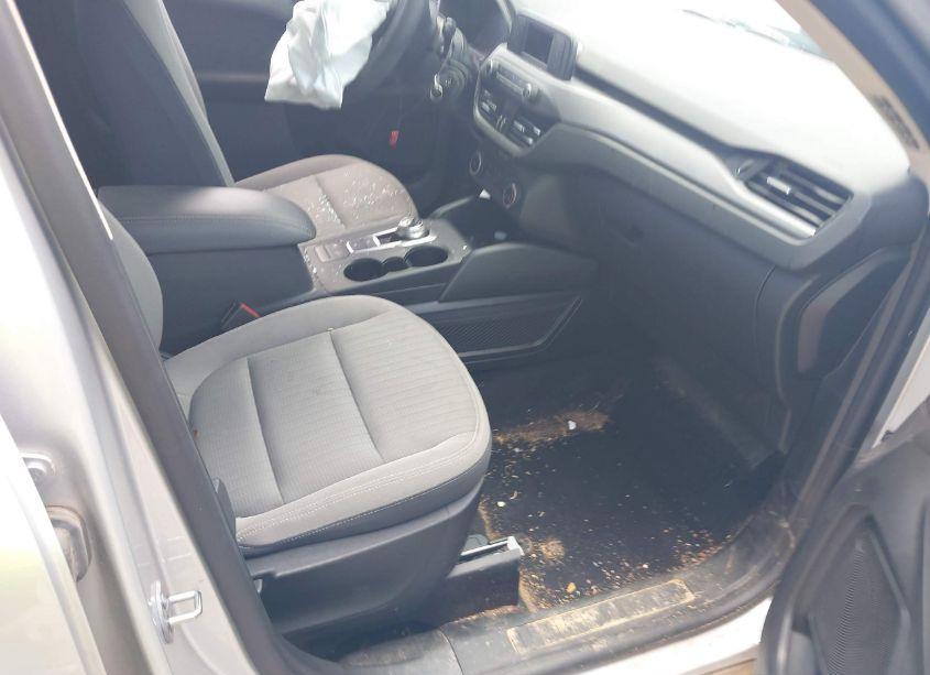 Photo 5 of 2020 Ford Escape S (VIN 1FMCU0F68LUB58561)