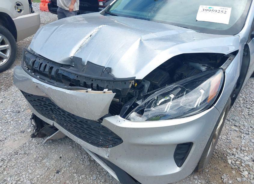 Photo 6 of 2020 Ford Escape S (VIN 1FMCU0F68LUB58561)