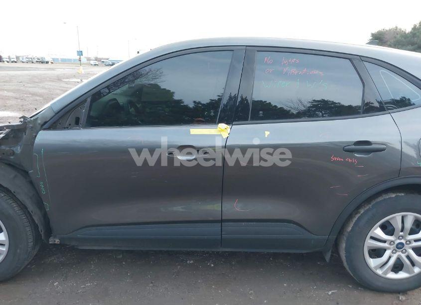 Photo 15 of 2020 Ford Escape S (VIN 1FMCU0F68LUB63212)