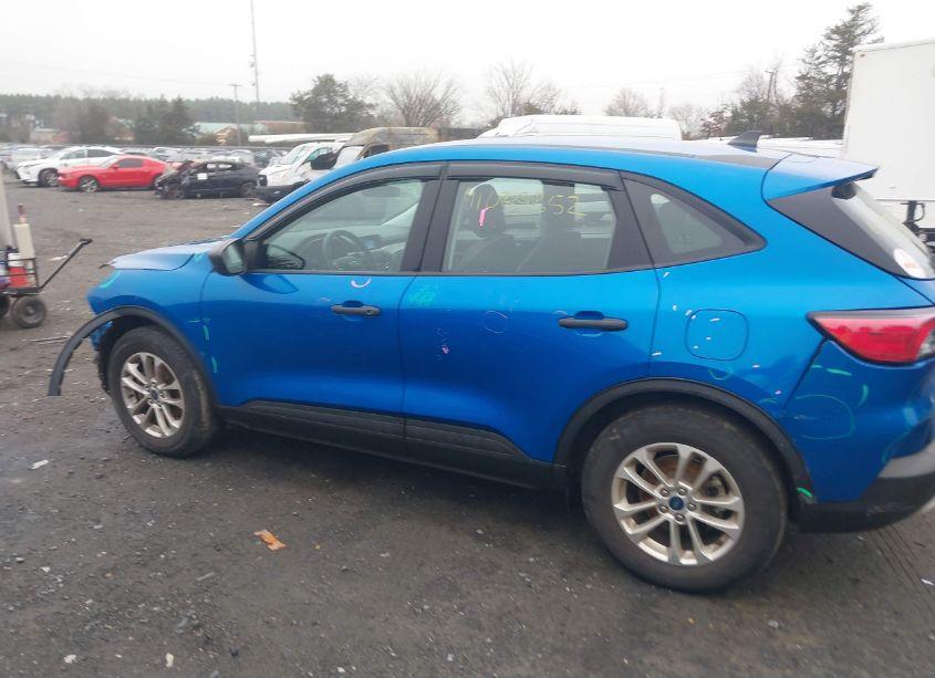 Photo 14 of 2021 Ford Escape S (VIN 1FMCU0F68MUA46778)