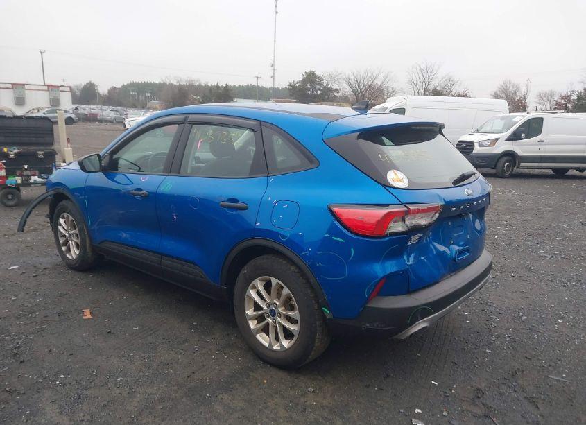 Photo 3 of 2021 Ford Escape S (VIN 1FMCU0F68MUA46778)