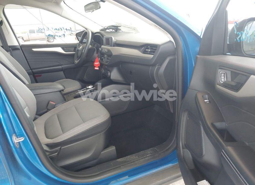 Photo 5 of 2021 Ford Escape S (VIN 1FMCU0F68MUB01150)