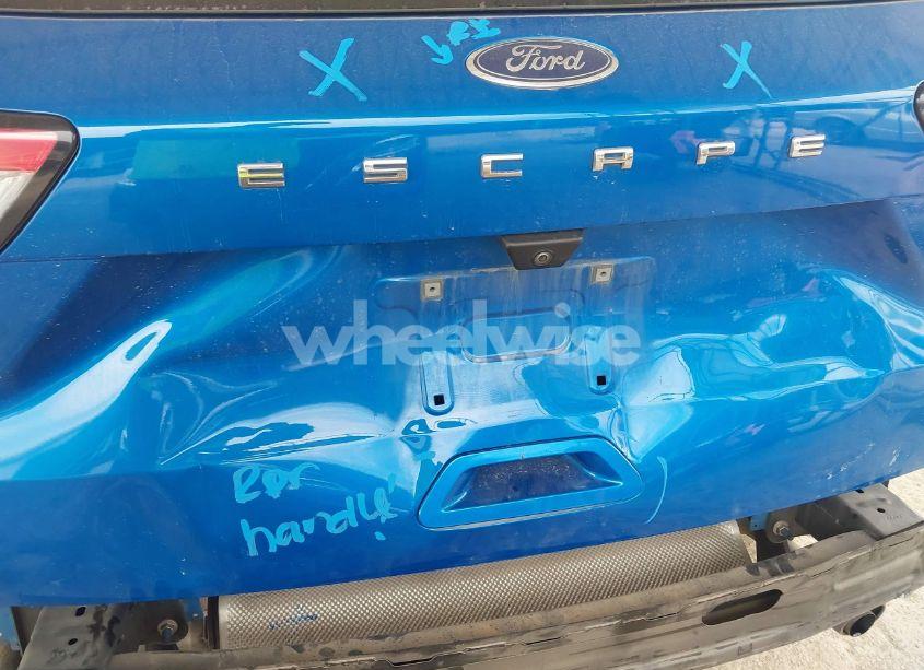 Photo 6 of 2021 Ford Escape S (VIN 1FMCU0F68MUB01150)