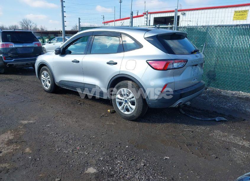 Photo 3 of 2020 Ford Escape S (VIN 1FMCU0F69LUA29003)