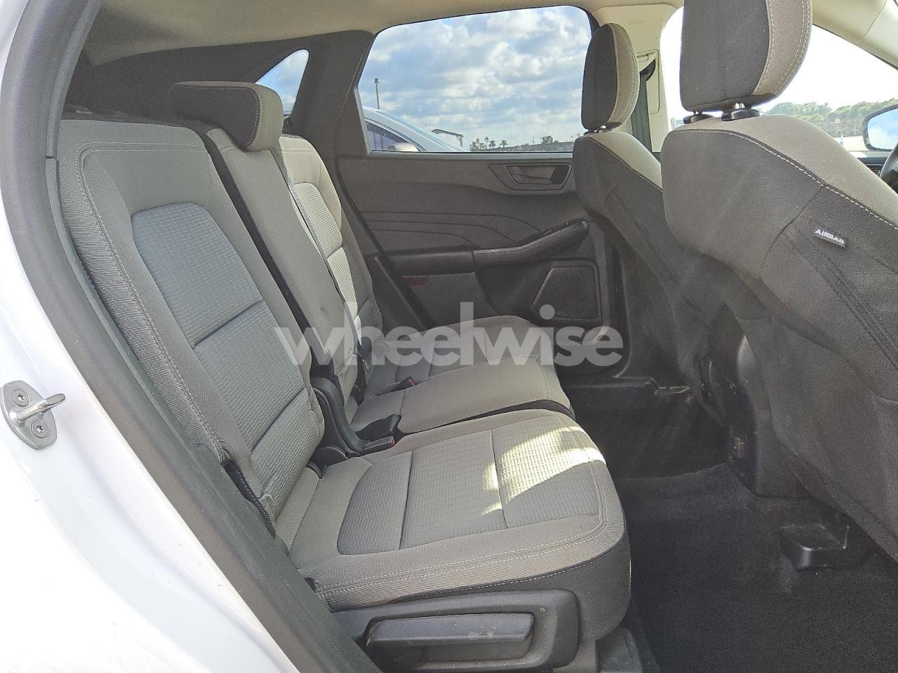 Photo 10 of 2021 FORD ESCAPE S (VIN 1FMCU0F69MUA84391)