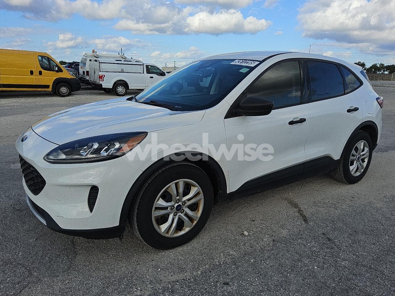 2021 FORD ESCAPE S (VIN 1FMCU0F69MUA84391) main photo