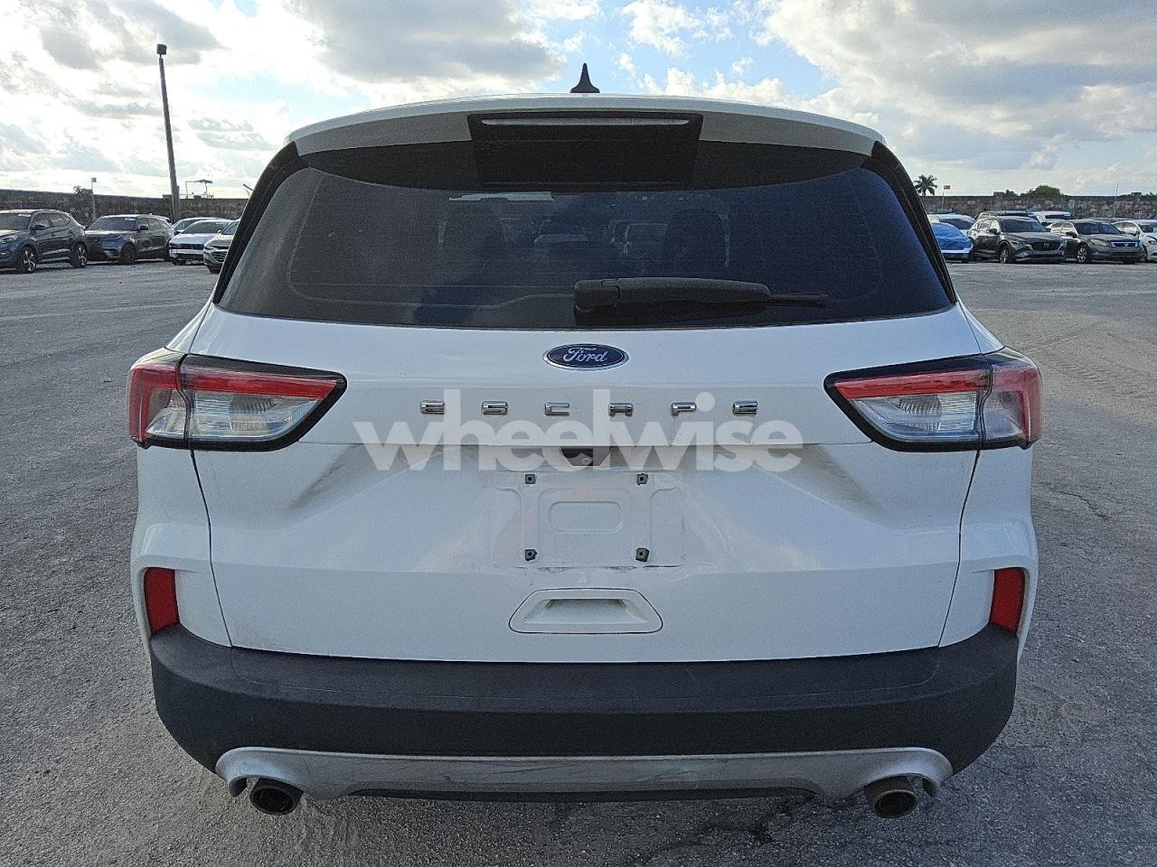 Photo 6 of 2021 FORD ESCAPE S (VIN 1FMCU0F69MUA84391)