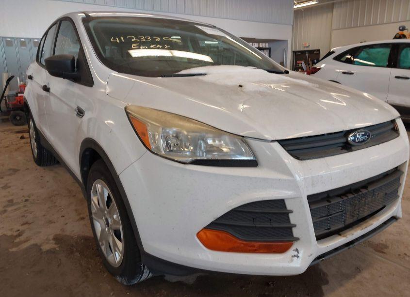 Photo 6 of 2013 Ford Escape S (VIN 1FMCU0F70DUA41891)