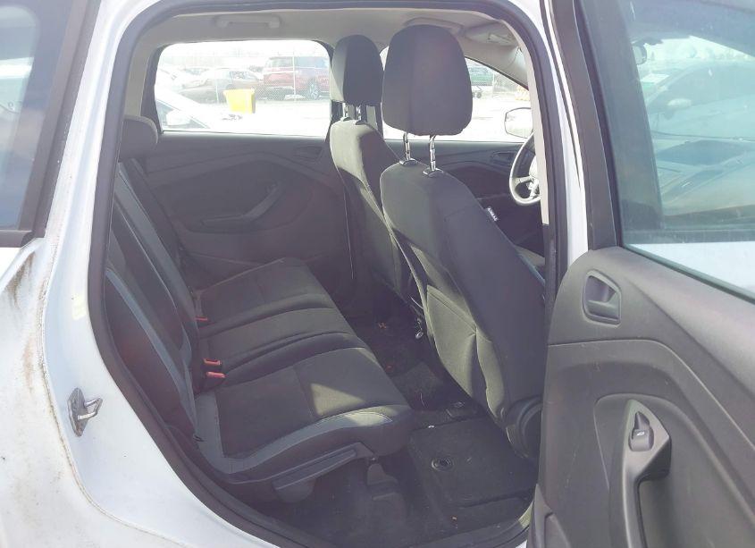 Photo 8 of 2013 Ford Escape S (VIN 1FMCU0F70DUA41891)