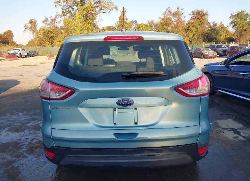 Photo 17 of 2013 Ford Escape S (VIN 1FMCU0F70DUB21093)