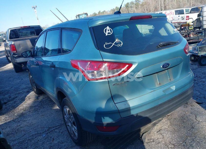 Photo 3 of 2013 Ford Escape S (VIN 1FMCU0F70DUB77146)