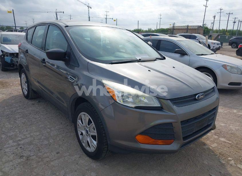 2013 Ford Escape S (VIN 1FMCU0F70DUD17356) main photo