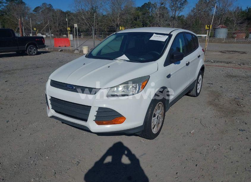 Photo 2 of 2013 Ford Escape S (VIN 1FMCU0F70DUD24811)