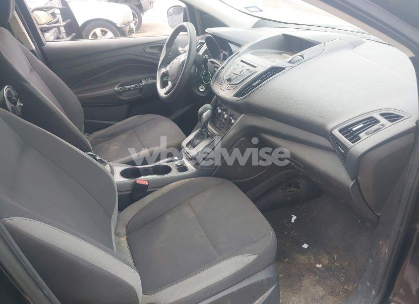 Photo 5 of 2013 Ford Escape S (VIN 1FMCU0F70DUD72549)