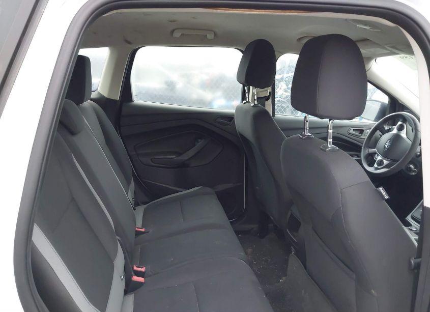 Photo 8 of 2013 Ford Escape S (VIN 1FMCU0F70DUD87648)