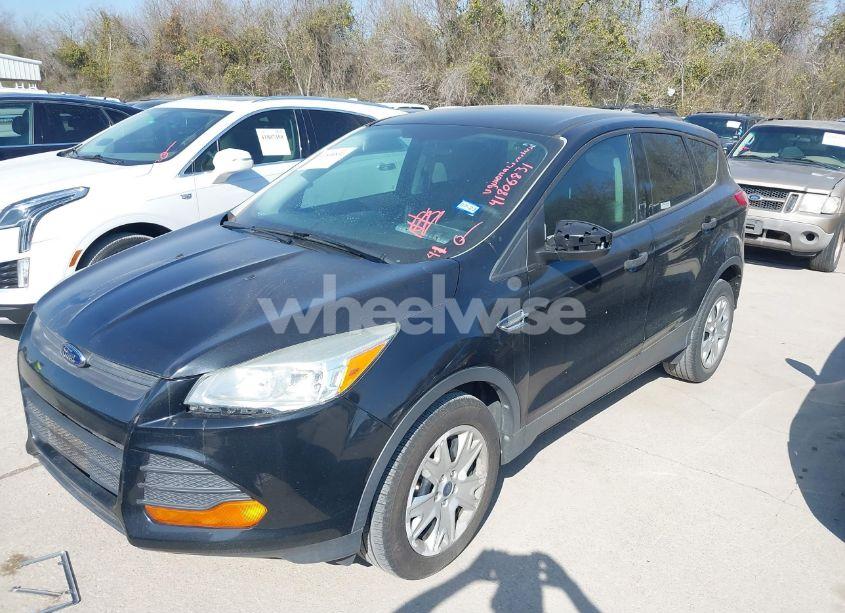 Photo 2 of 2014 Ford Escape S (VIN 1FMCU0F70EUA12926)