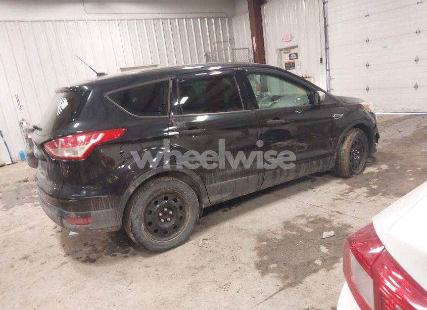 Photo 4 of 2014 Ford Escape S (VIN 1FMCU0F70EUA45974)