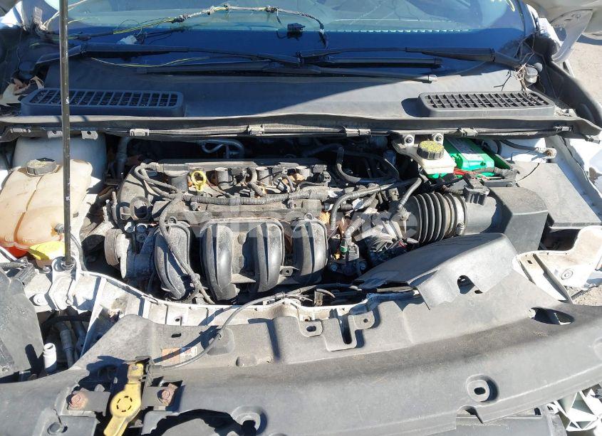 Photo 10 of 2014 Ford Escape S (VIN 1FMCU0F70EUA63133)