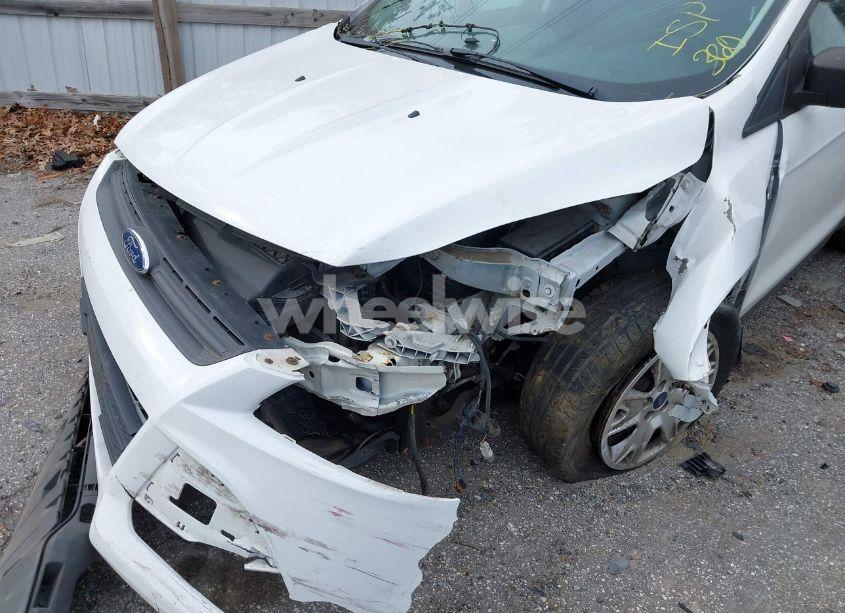 Photo 6 of 2014 Ford Escape S (VIN 1FMCU0F70EUA63133)