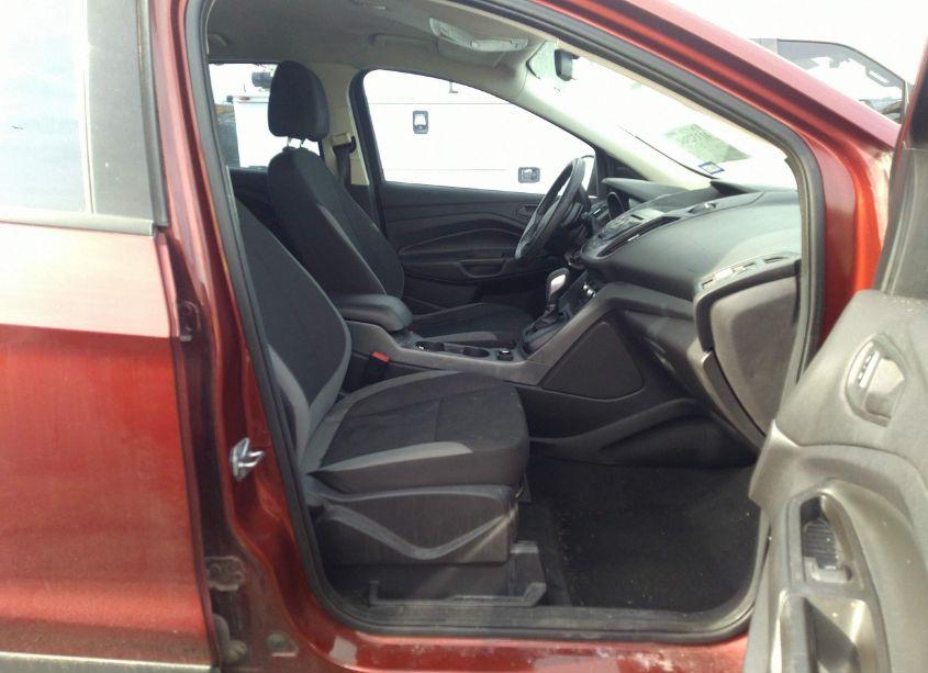 Photo 5 of 2014 Ford Escape S (VIN 1FMCU0F70EUB71283)
