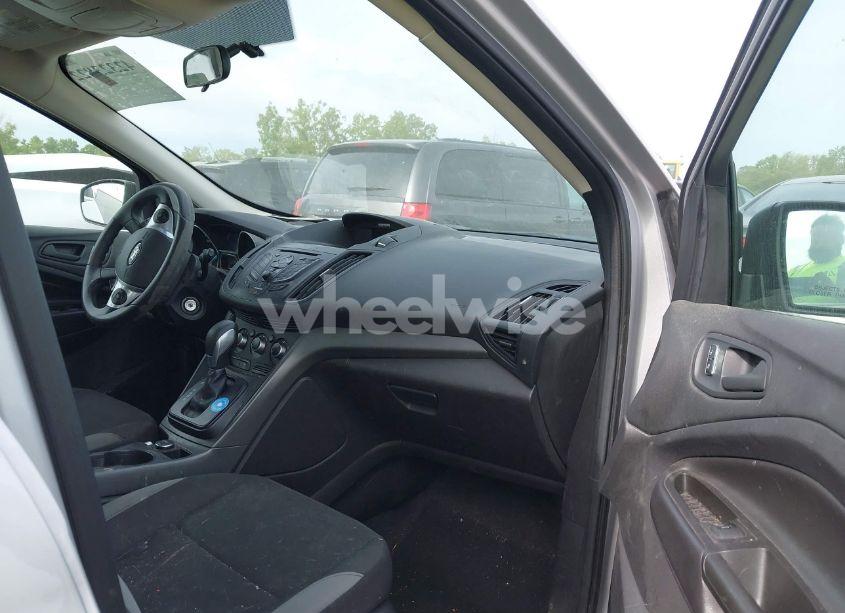 Photo 5 of 2014 Ford Escape S (VIN 1FMCU0F70EUC05917)