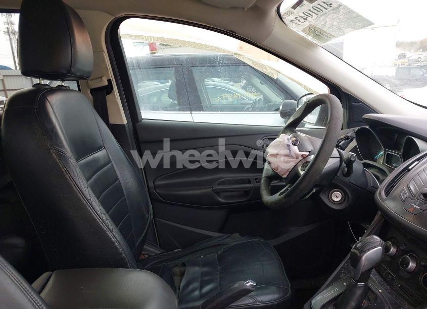 Photo 5 of 2014 Ford Escape S (VIN 1FMCU0F70EUC16691)