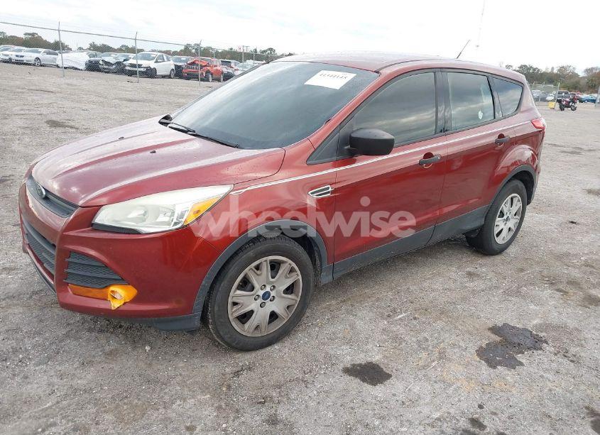 Photo 2 of 2014 Ford Escape S (VIN 1FMCU0F70EUC57192)