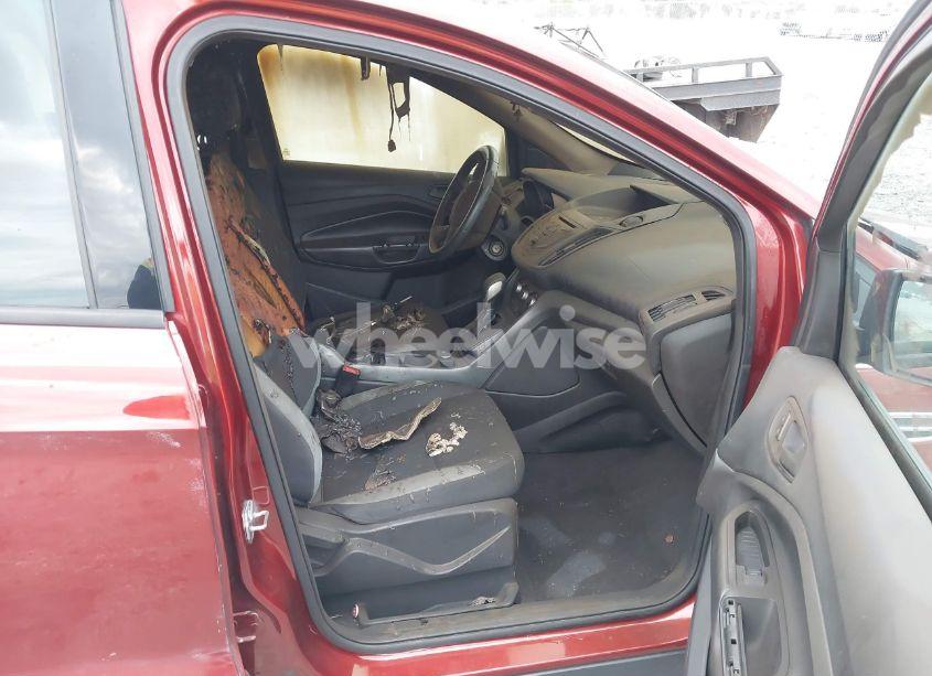 Photo 5 of 2014 Ford Escape S (VIN 1FMCU0F70EUC57192)