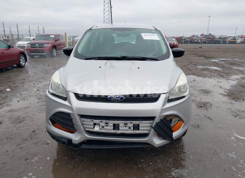 Photo 12 of 2015 Ford Escape S (VIN 1FMCU0F70FUA91581)