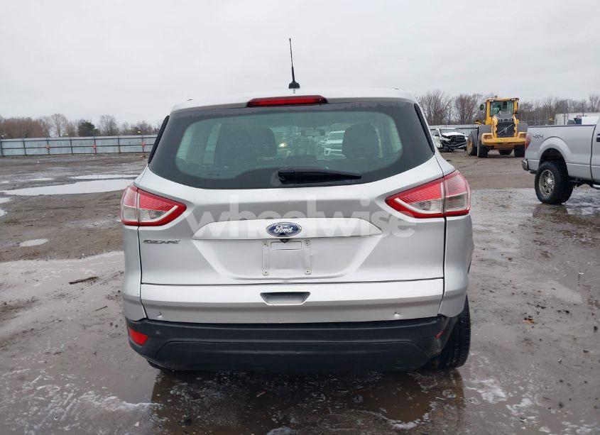 Photo 16 of 2015 Ford Escape S (VIN 1FMCU0F70FUA91581)