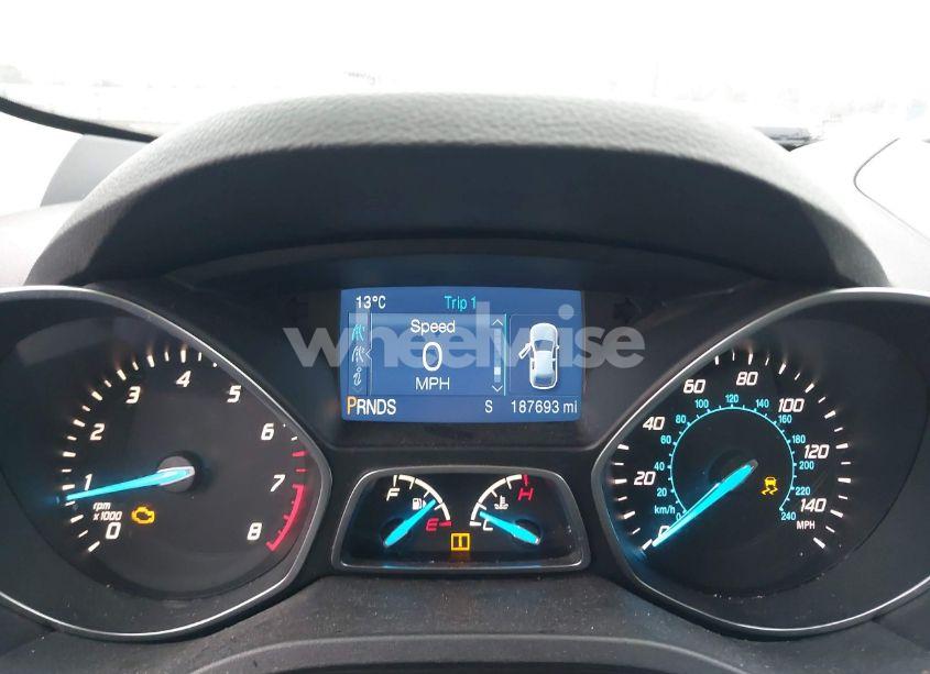 Photo 7 of 2015 Ford Escape S (VIN 1FMCU0F70FUA91581)