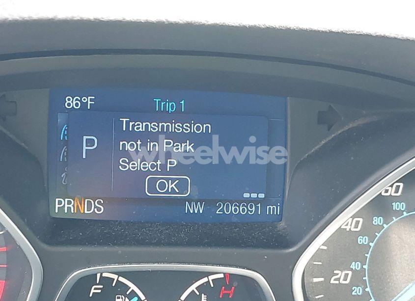 Photo 7 of 2015 Ford Escape S (VIN 1FMCU0F70FUB77828)