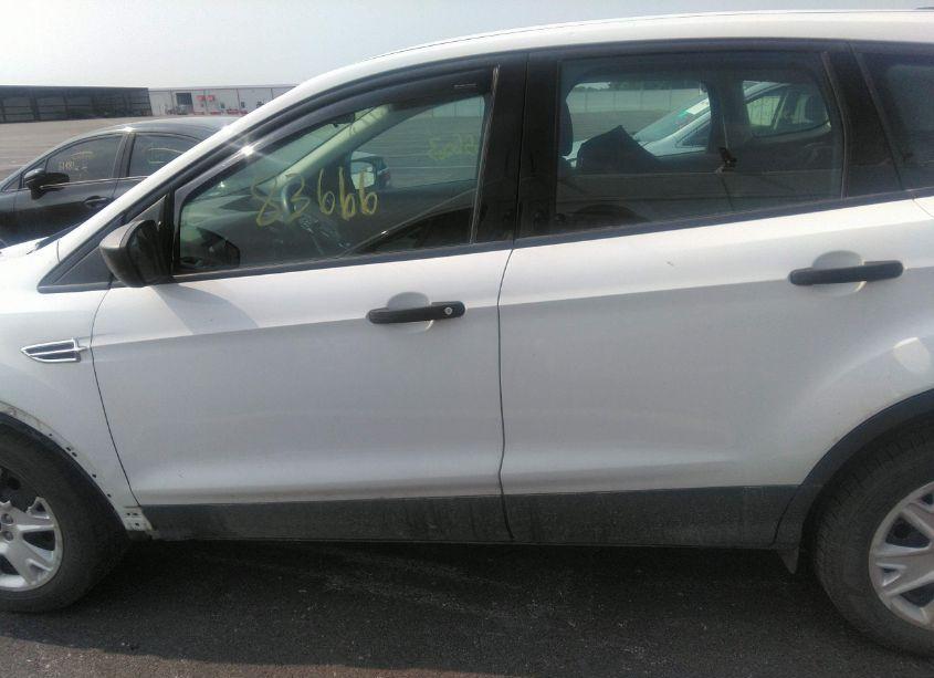 Photo 15 of 2015 Ford Escape S (VIN 1FMCU0F70FUB79546)