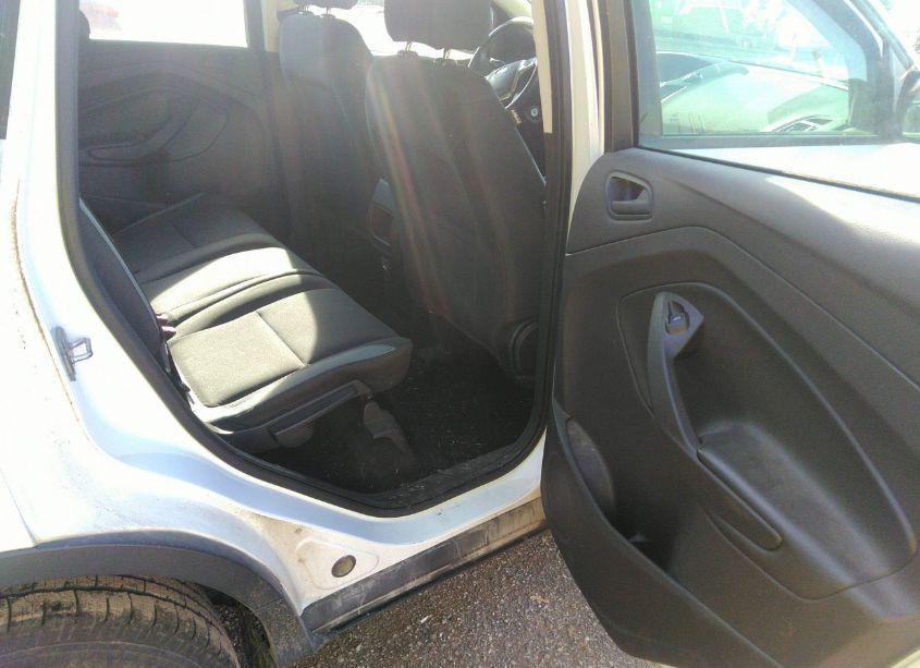 Photo 8 of 2015 Ford Escape S (VIN 1FMCU0F70FUB79546)