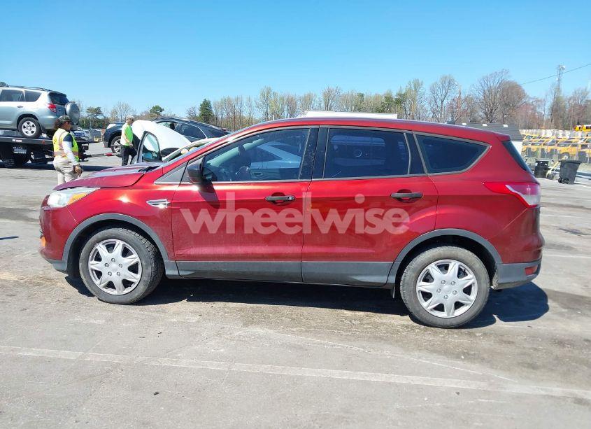 Photo 15 of 2015 Ford Escape S (VIN 1FMCU0F70FUC56352)