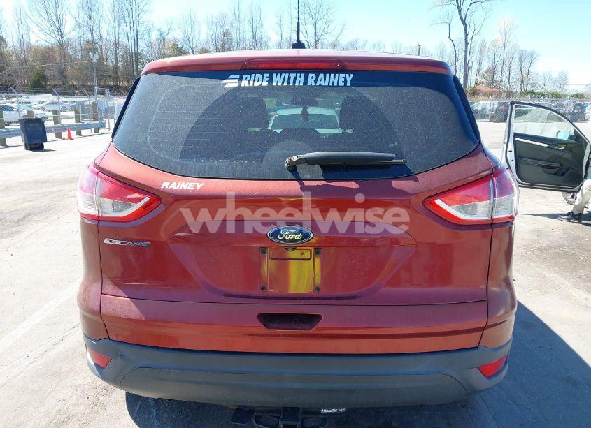 Photo 17 of 2015 Ford Escape S (VIN 1FMCU0F70FUC56352)